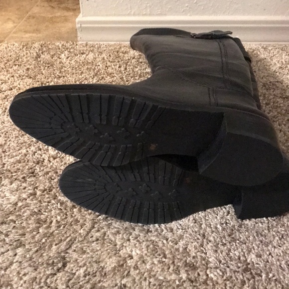 New Arturo Chiang tall black boot 8.5 - Picture 3 of 6